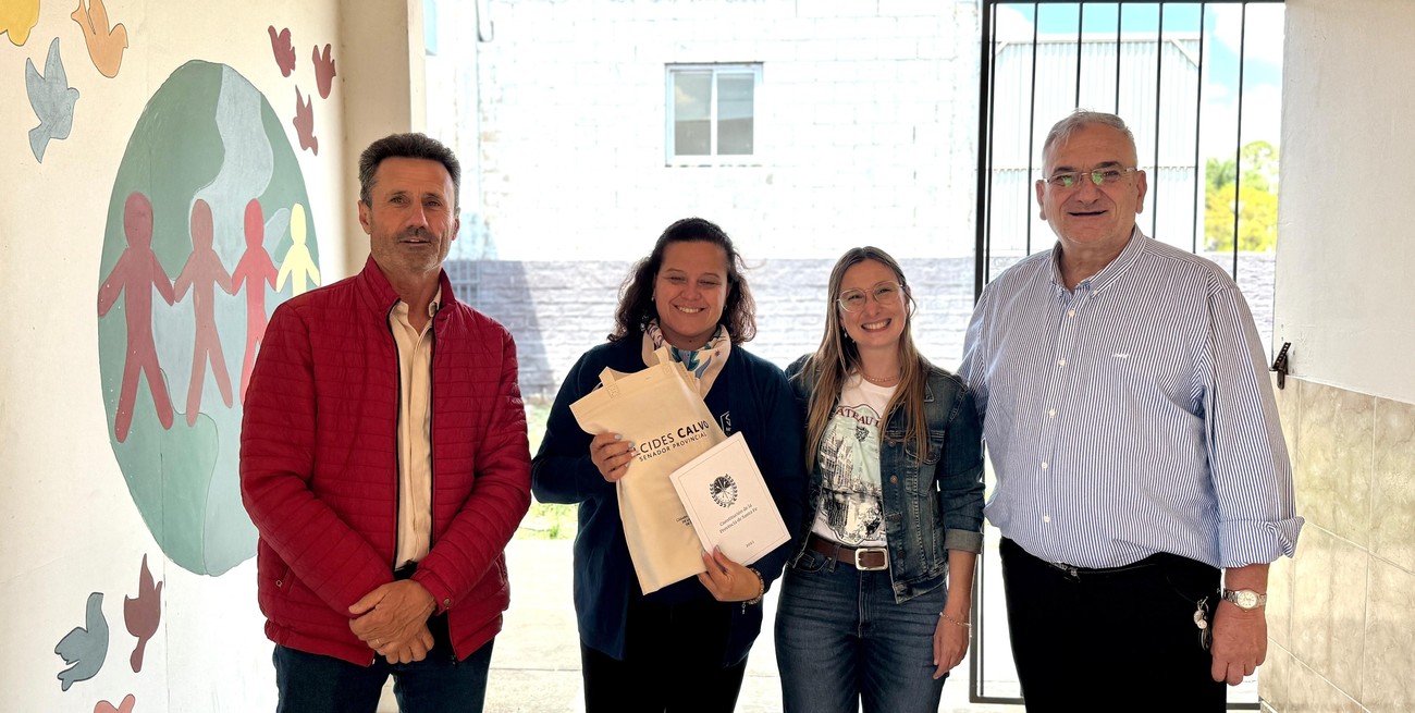 Calvo y Adrián Sola recorrieron instituciones educativas en Tacural