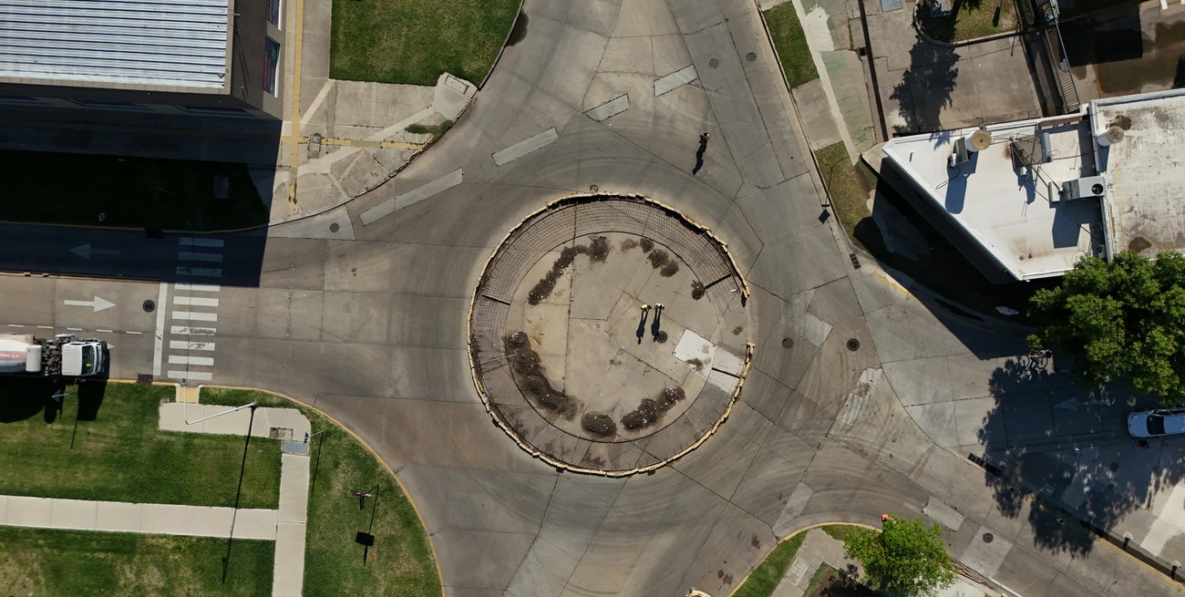 Corte de tránsito en la rotonda de acceso al dique II del puerto de Santa Fe