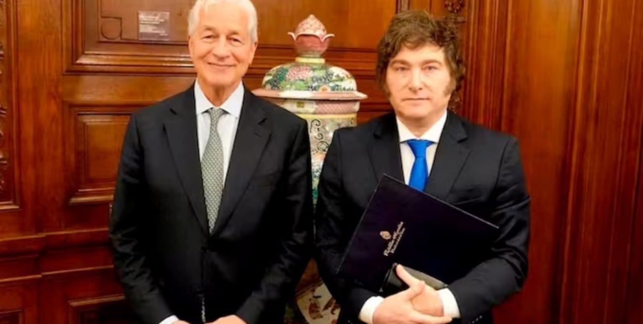 El CEO del JP Morgan puso a Milei como modelo de liderazgo económico