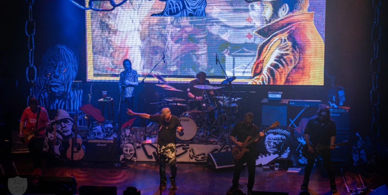 Superlógico trae su "Fiesta Ricotera XXL"