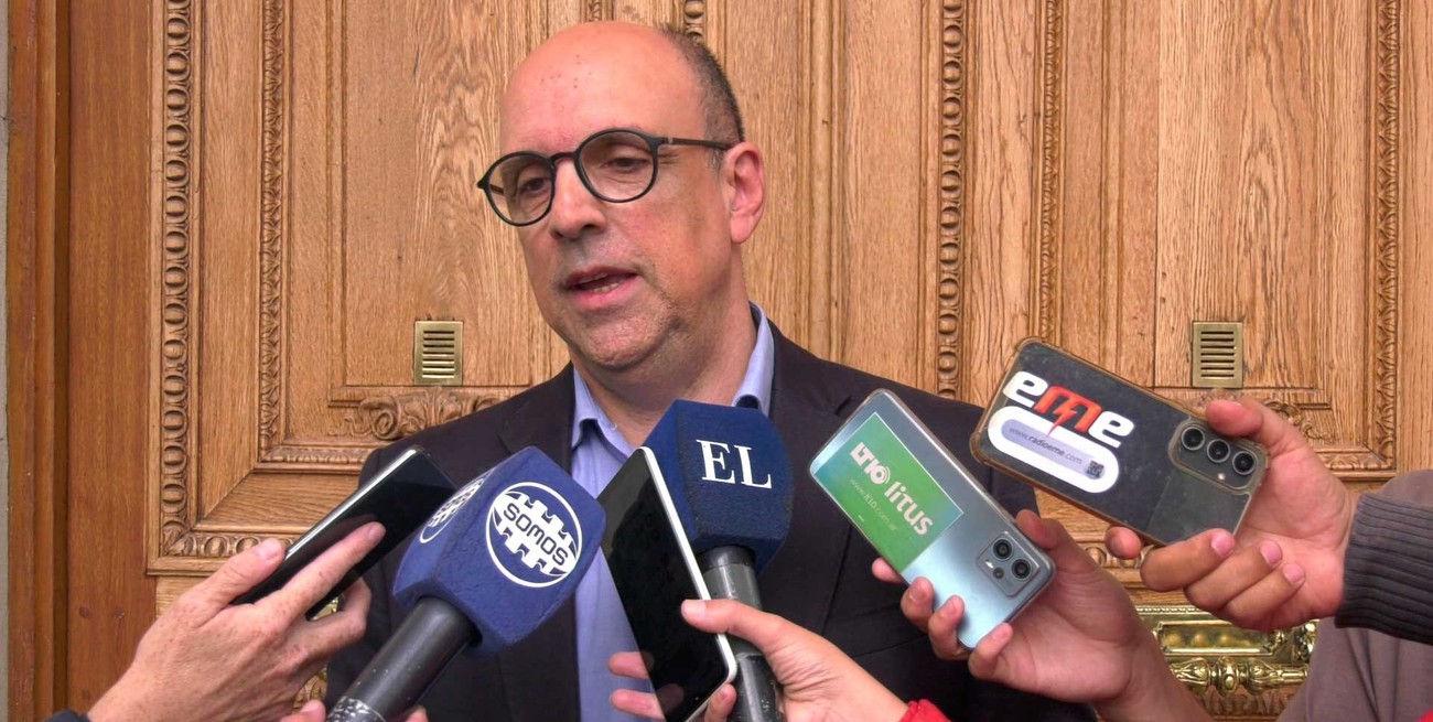Corral: "Acompañaremos los cambios, siempre defendiendo a Santa Fe"