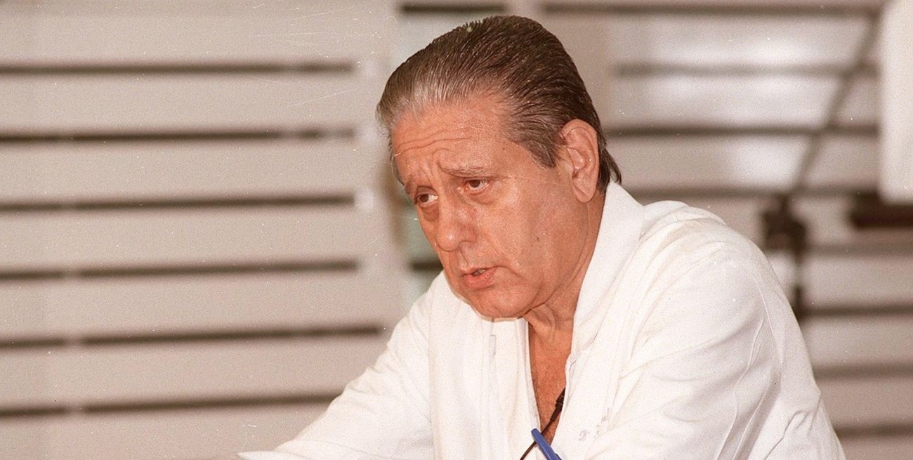 Cuando René Favaloro "vio el futuro": la entrevista profética de 1975 en El Litoral

