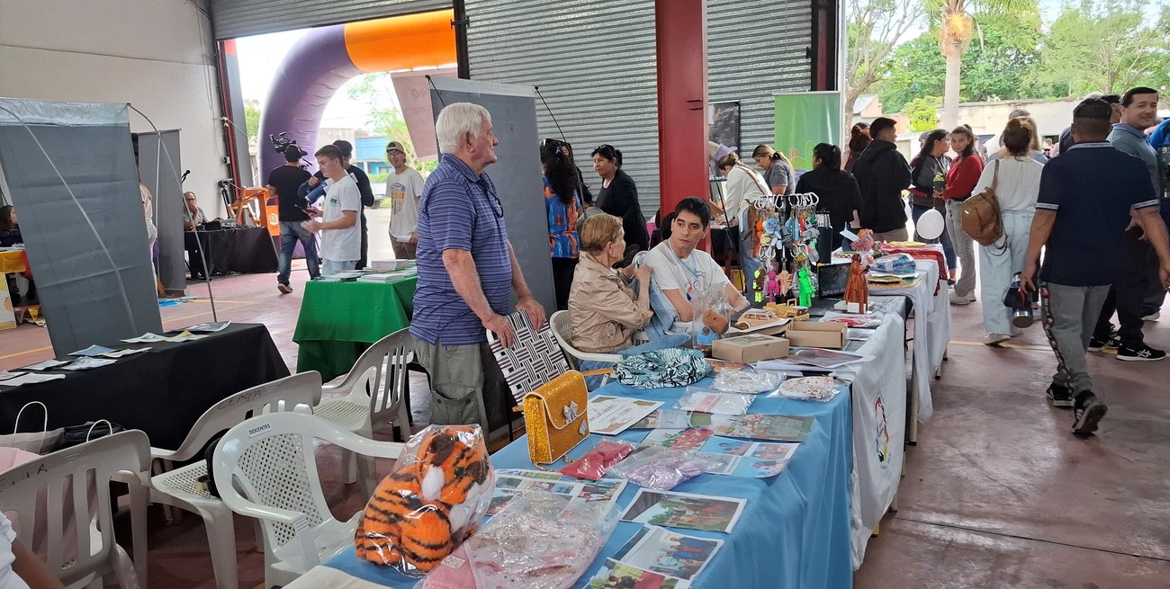 San Javier reafirma su compromiso con la educación: se realizó la 4ª edición de la Expo Carreras