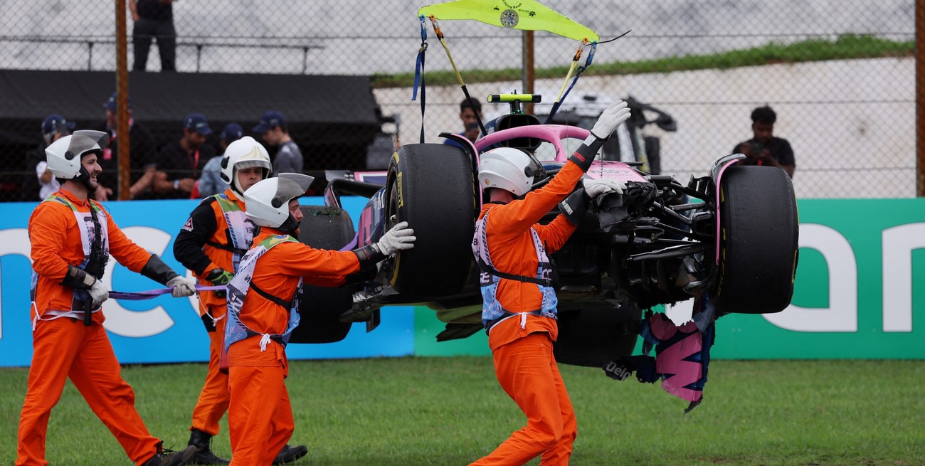 Franco Colapinto abandonó la carrera sprint del Gran Premio de San Pablo tras un despiste