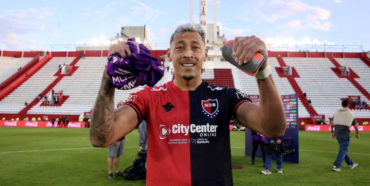 Newell's sumó un triunfo clave ante Huracán en la lucha por la permanencia