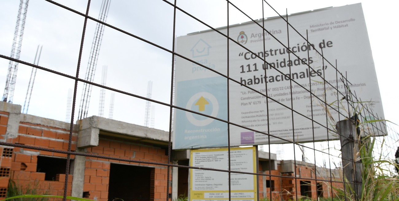 Con 26% de avance y el programa nacional disuelto, quedaron paralizadas las viviendas de La Florida