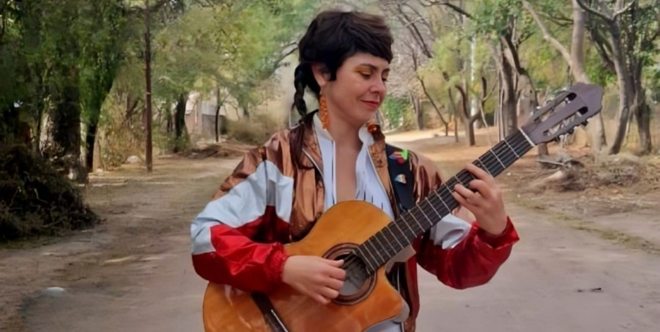 "Corazón idiota": un concierto cómico para reír, sentir y hermanarse