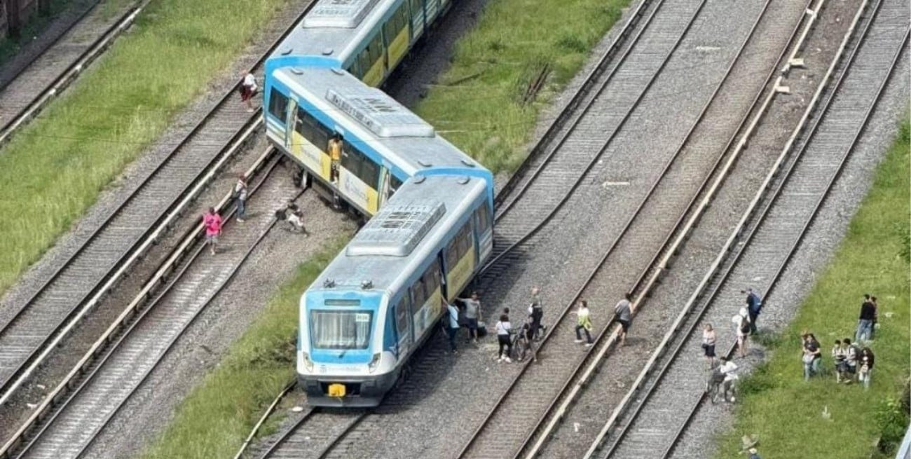 Descarriló el tren Sarmiento en Liniers: más de quince heridos y caos en el servicio