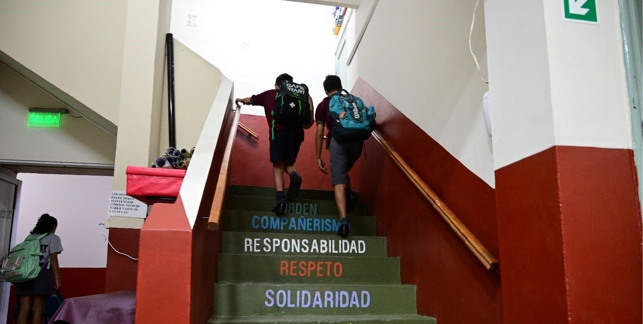 Colegios privados ya no deberán informar ni pedir aval para fijar cuotas y matrícula