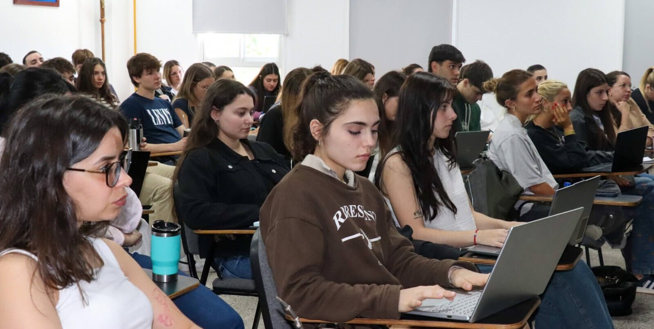 Ciclo de salud mental en la Católica de Santa Fe