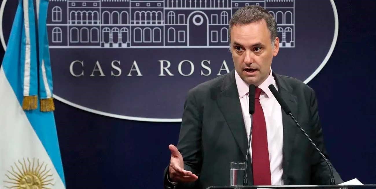 Baja real interanual en los ingresos del 2,4% y una reducción del gasto primario del 1,3%