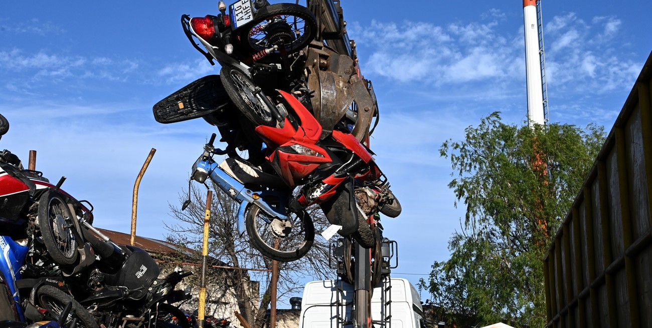 Harán otra "mega" compactación en el Corralón Municipal: cuántas motos serán desguazadas