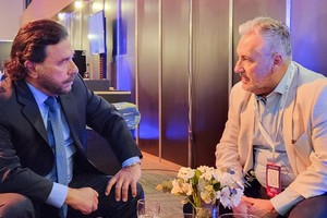 Gustavo Sáenz, actual gobernador de la provincia de Salta junto al senador nacional, Marcelo Lewandowski.