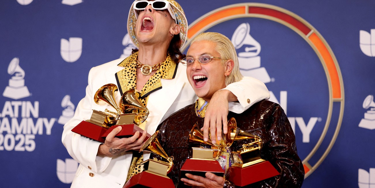 Ca7riel y Paco Amoroso lograron sus primeros premios Latin Grammy