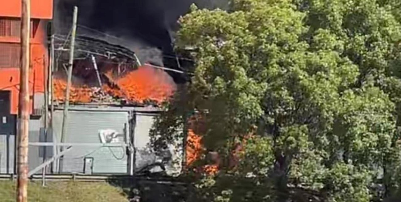 Un incendio destruyó una fábrica textil en La Matanza