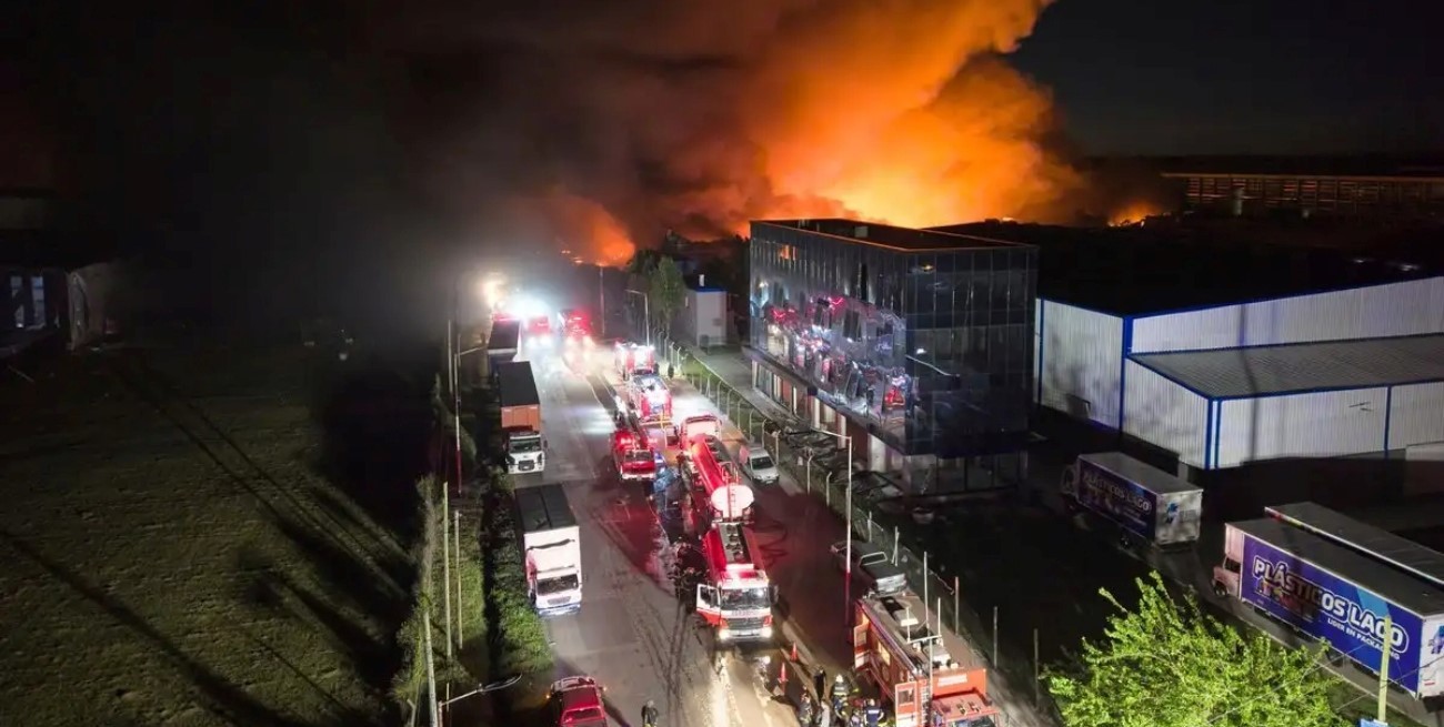 Qué riesgos tiene para la salud el humo provocado por la explosión en Ezeiza