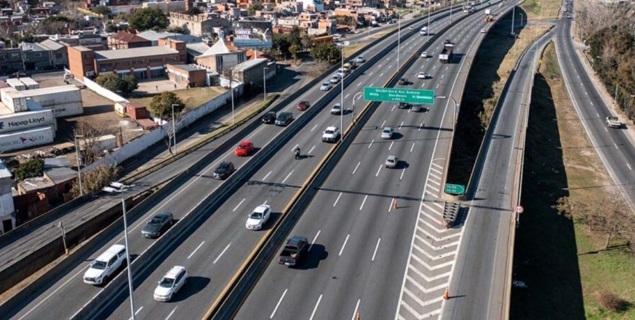 Un niño murió atropellado en la autopista Buenos Aires-La Plata y el conductor fue detenido