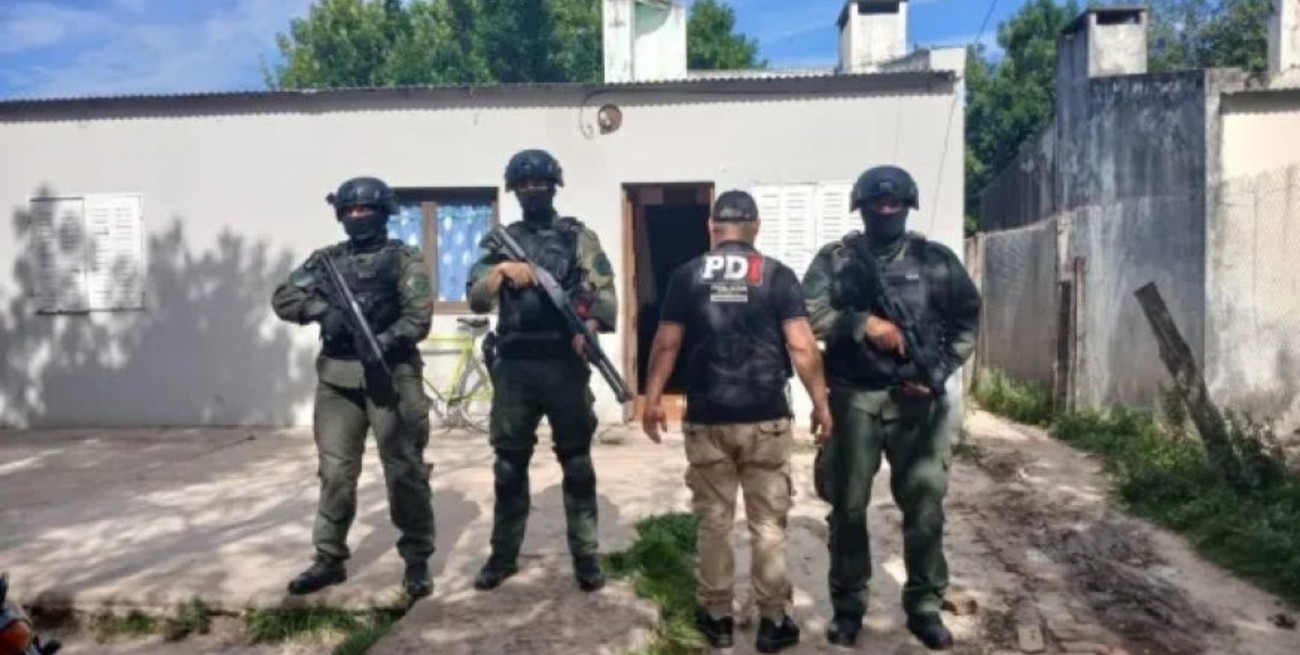 Golpe al narcomenudeo en Reconquista: secuestran cocaína, armas y dinero