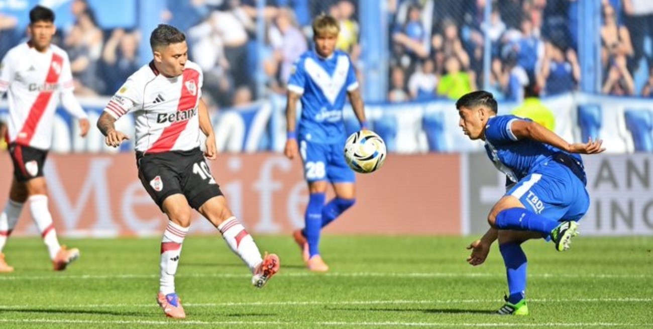 River no pudo ante Vélez y complica su clasificación a la Libertadores 2026
