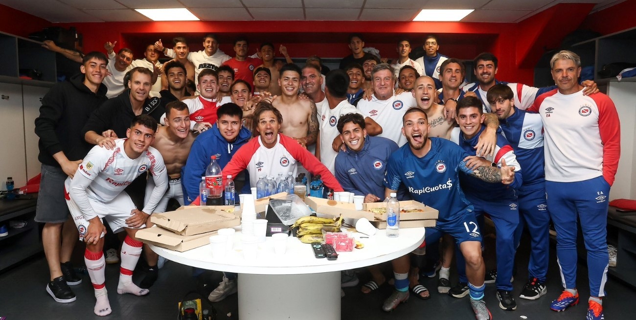 Argentinos Juniors derrotó a Estudiantes y clasificó a los playoffs