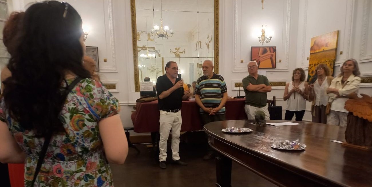 Santa Fe se "cuenta a sí misma" en una muestra colectiva
