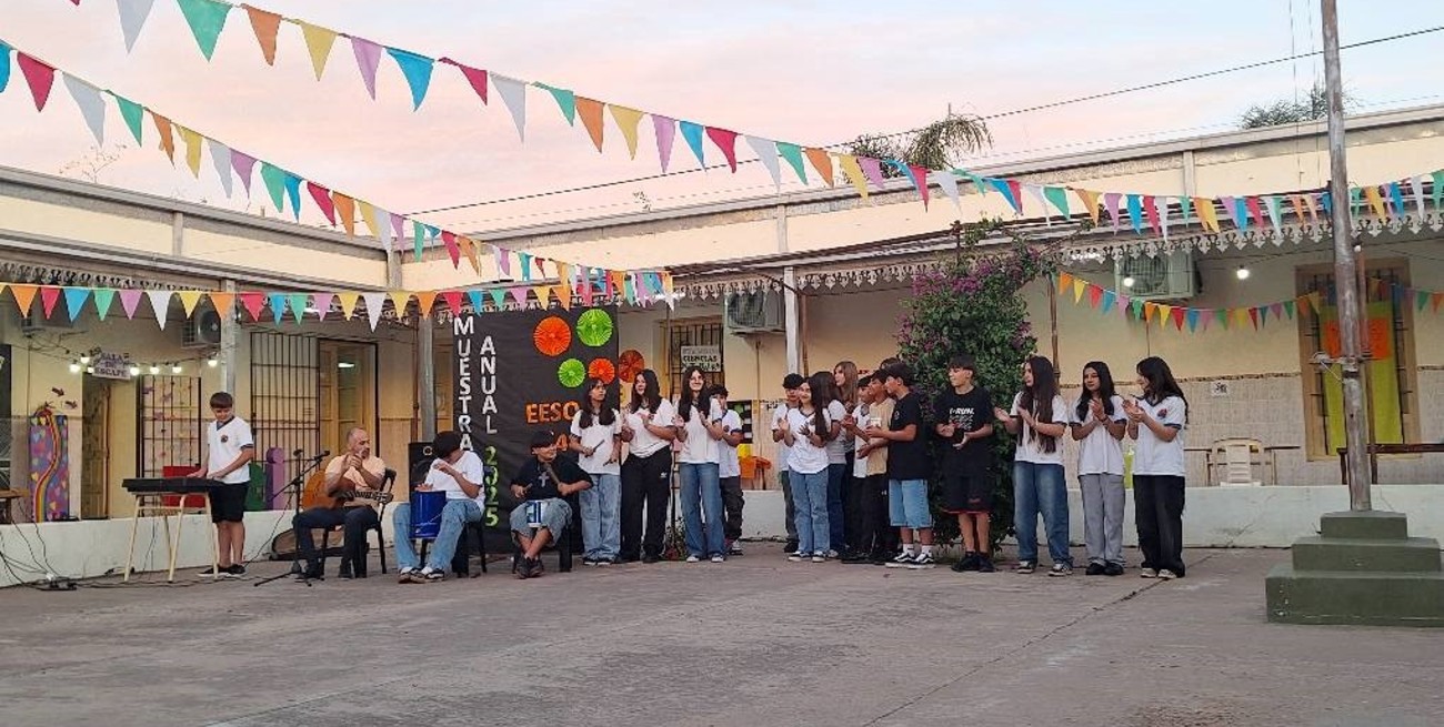 Reconocimiento y participación en la Muestra Anual de la Escuela Nº 488 de San Agustín