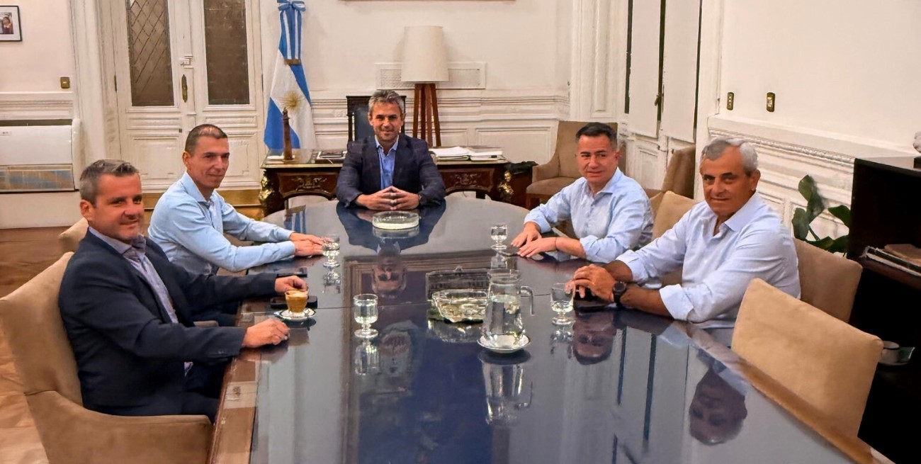 En Diputados, los libertarios suman a tres radicales y se acercan a la primera minoría