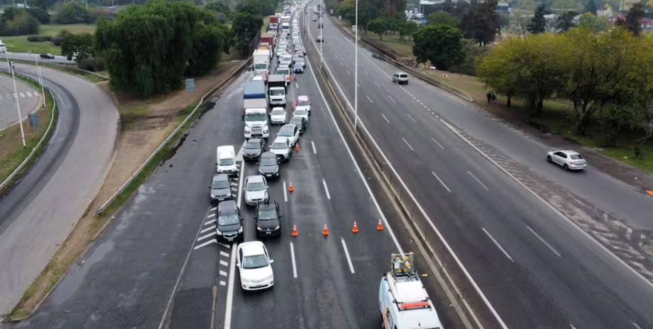 El gobierno lanza segunda licitación para privatizar corredores viales y autopistas