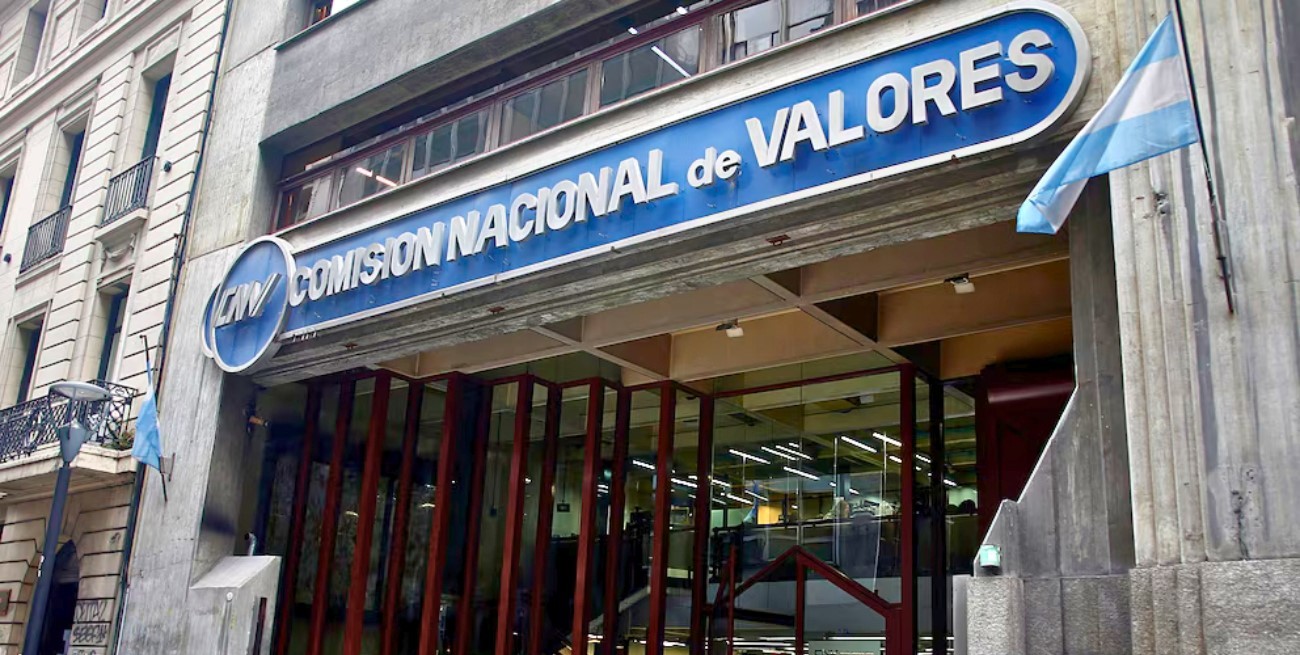 Habilitan a jóvenes para que inviertan en bonos y acciones desde los 13 años 