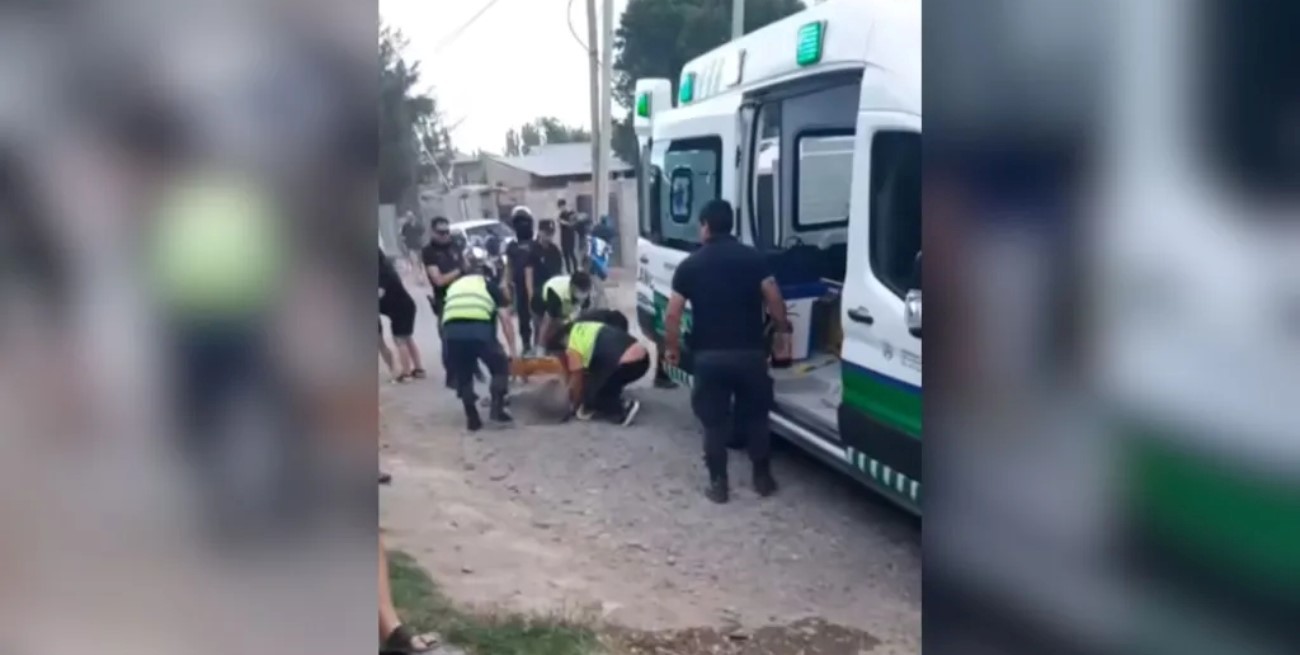 Una nena de 9 años esta grave tras ser atropellada por patrullero en Neuquén 
