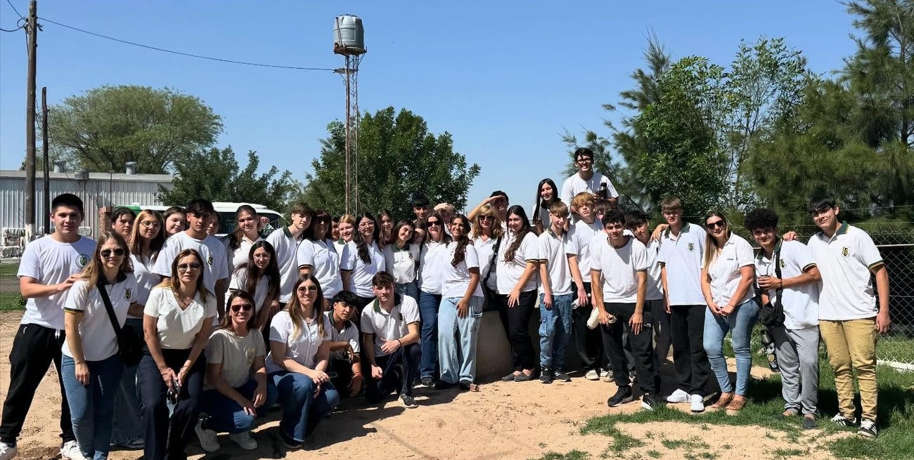 Pilar recibió a alumnos de la Escuela N.º 299 en una jornada de aprendizaje comunitario
