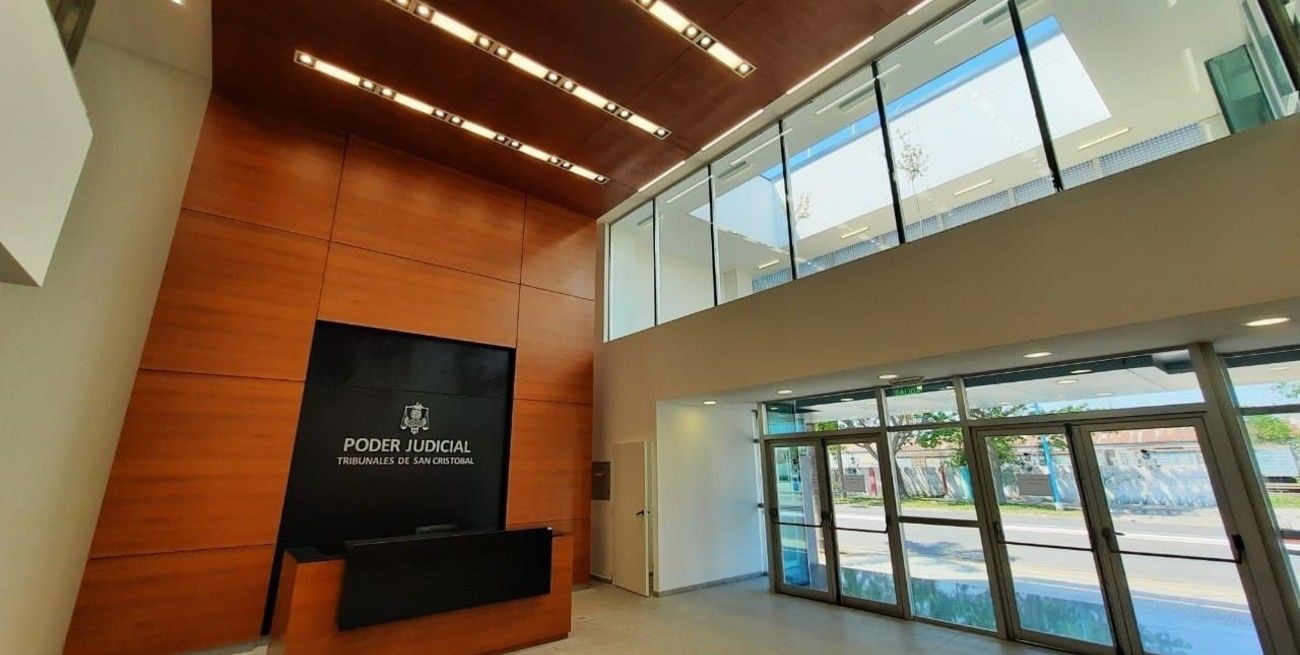 Exfuncionarios de la municipalidad de Ceres aguardan la fecha de juicio por hechos de corrupción