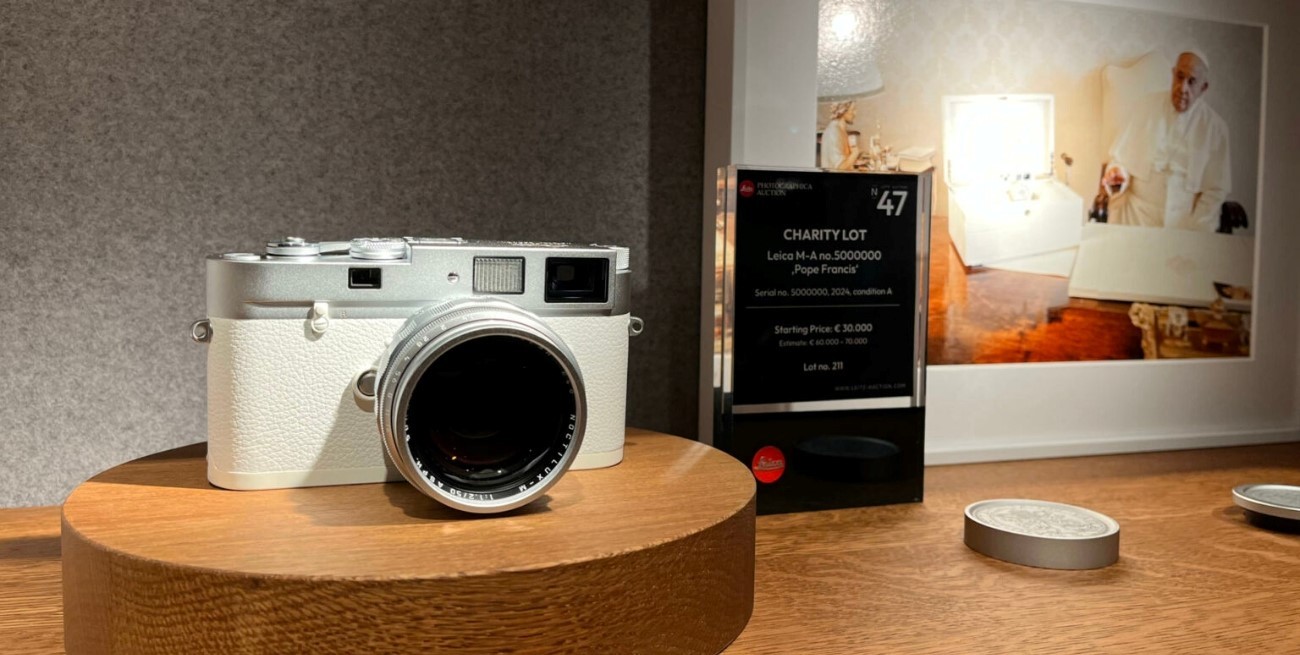 Se vendió una cámara del Papa Francisco en 6,5 millones de euros para obras de caridad