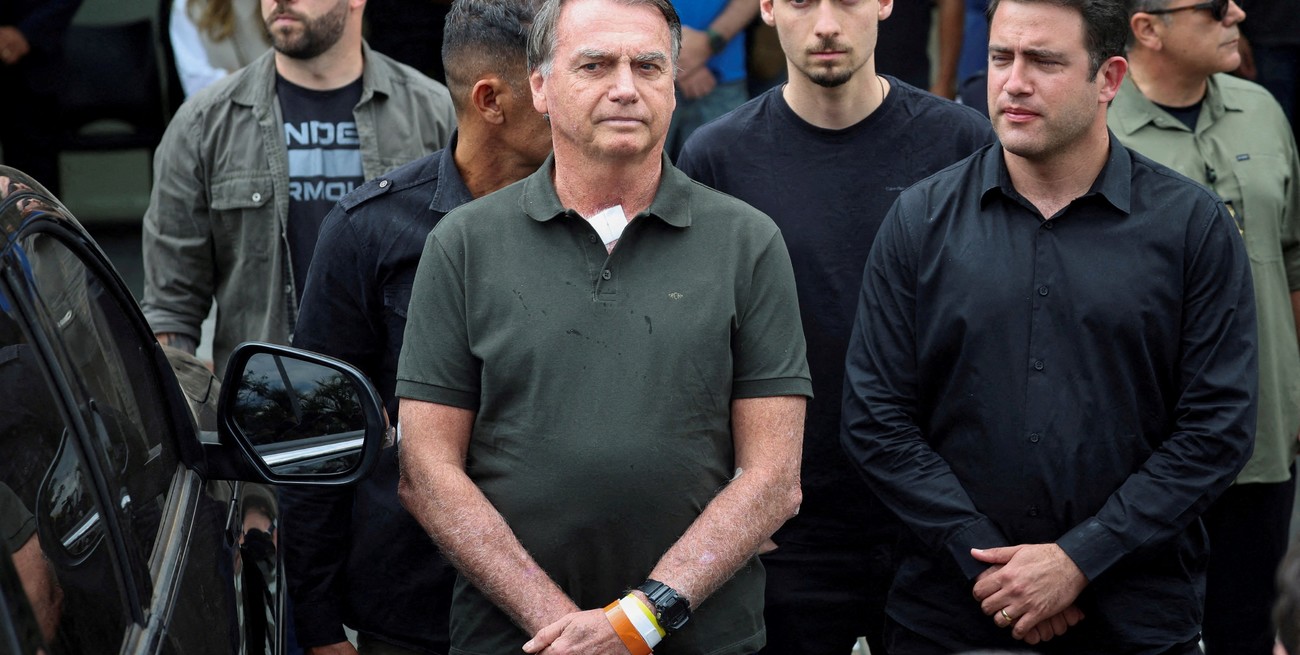Bolsonaro empezó a cumplir su condena a 27 años de prisión por intento de golpe de Estado
