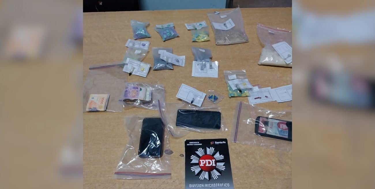 Viajaba con su pequeña hija y con cientos de pastillas de éxtasis adentro de la camioneta