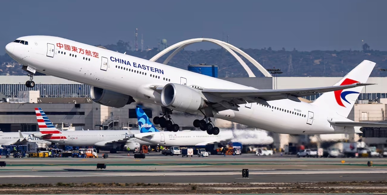 Autorizaron vuelos de una empresa china para conectar el transporte con Argentina