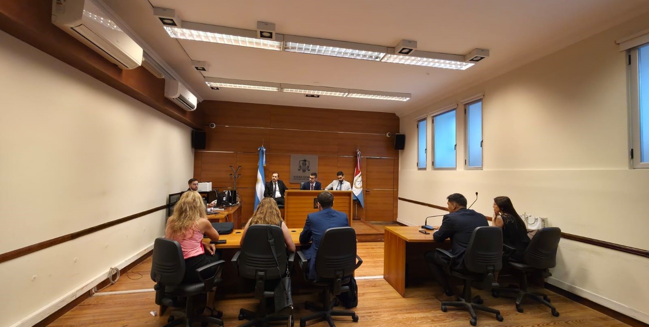 Condenaron a un empresario santafesino que abusó de sus dos hijas
