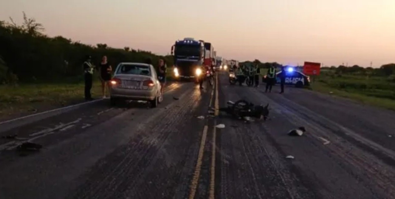 Tragedia en Ruta 11: un motociclista de 76 años falleció tras un choque al sur de Vera