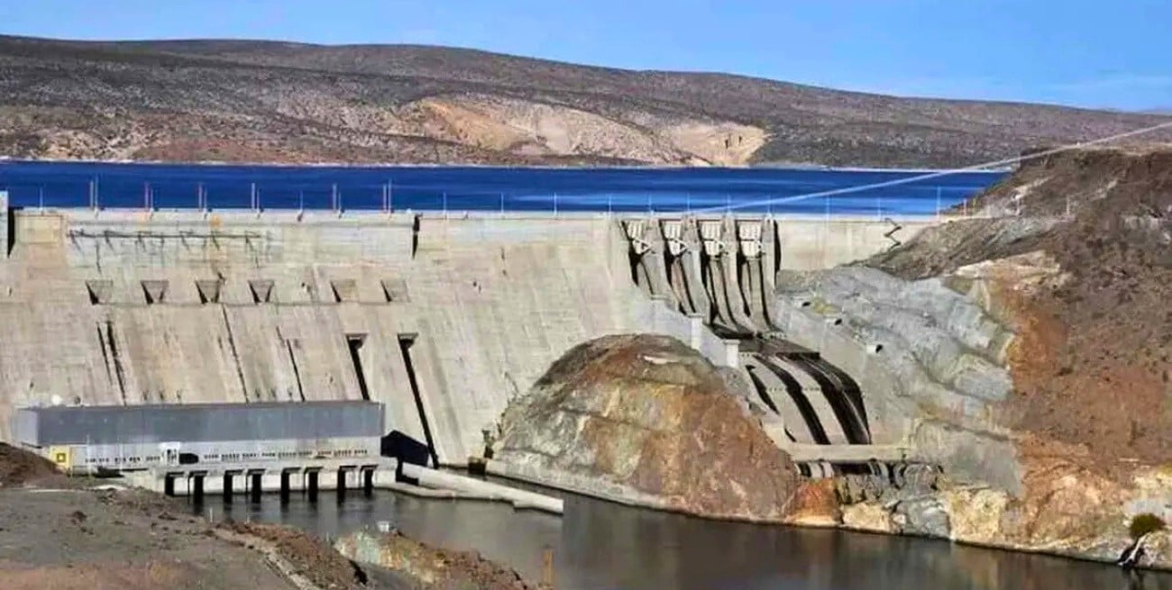 El Gobierno avanza en la privatización de las represas del Comahue