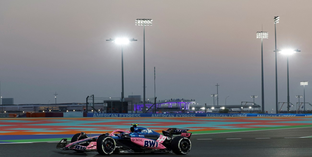 Piastri hizo la pole de la Sprint y Colapinto volvió a quedar último