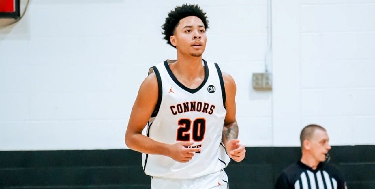 Un jugador de básquet sufrió un codazo en la cabeza y murió: ¿nadie aplicó el protocolo de conmoción?