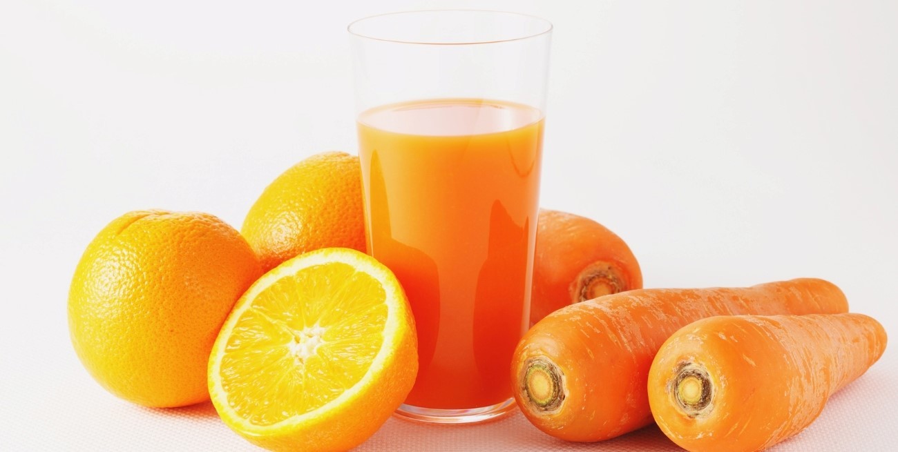 Licuar cáscaras de naranja y zanahoria: cómo puede favorecer tu salud y reducir residuos
