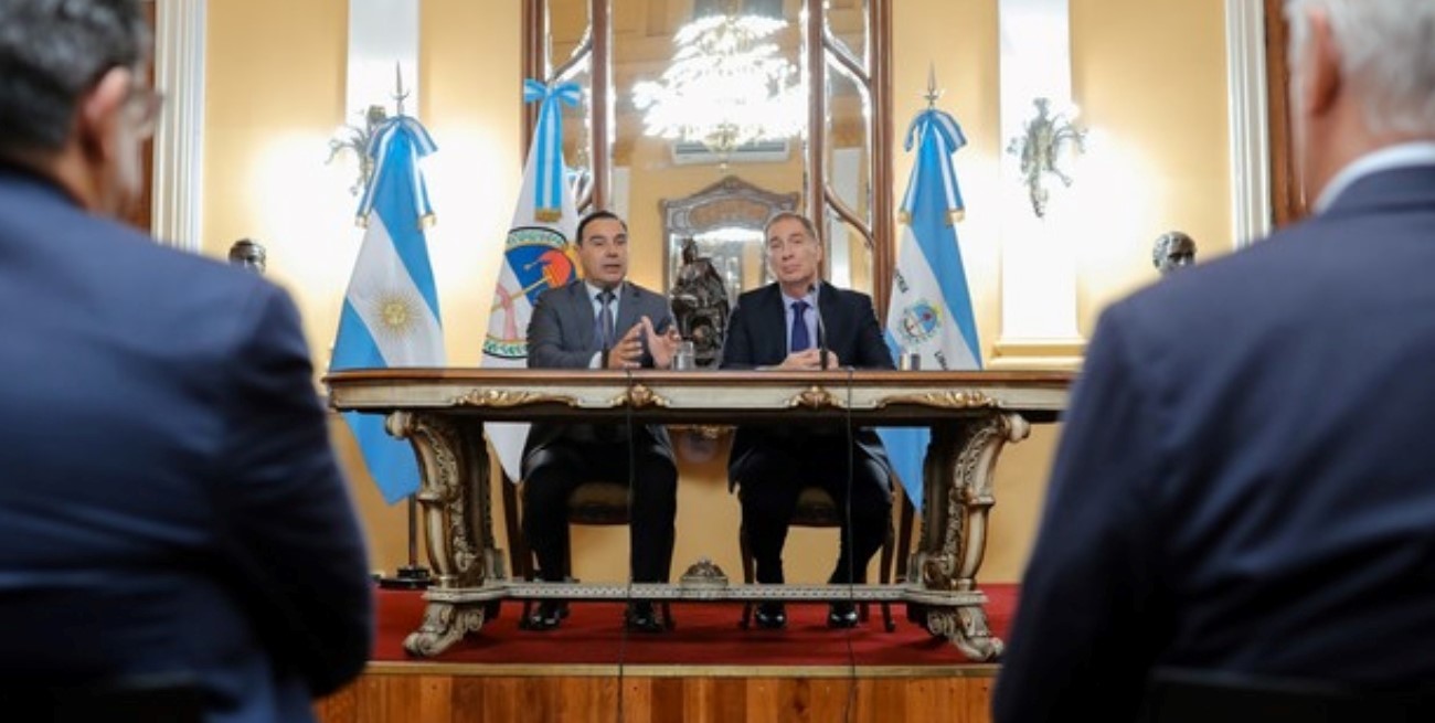 En Corrientes, Valdés y Santilli discutieron el presupuesto y la coparticipación