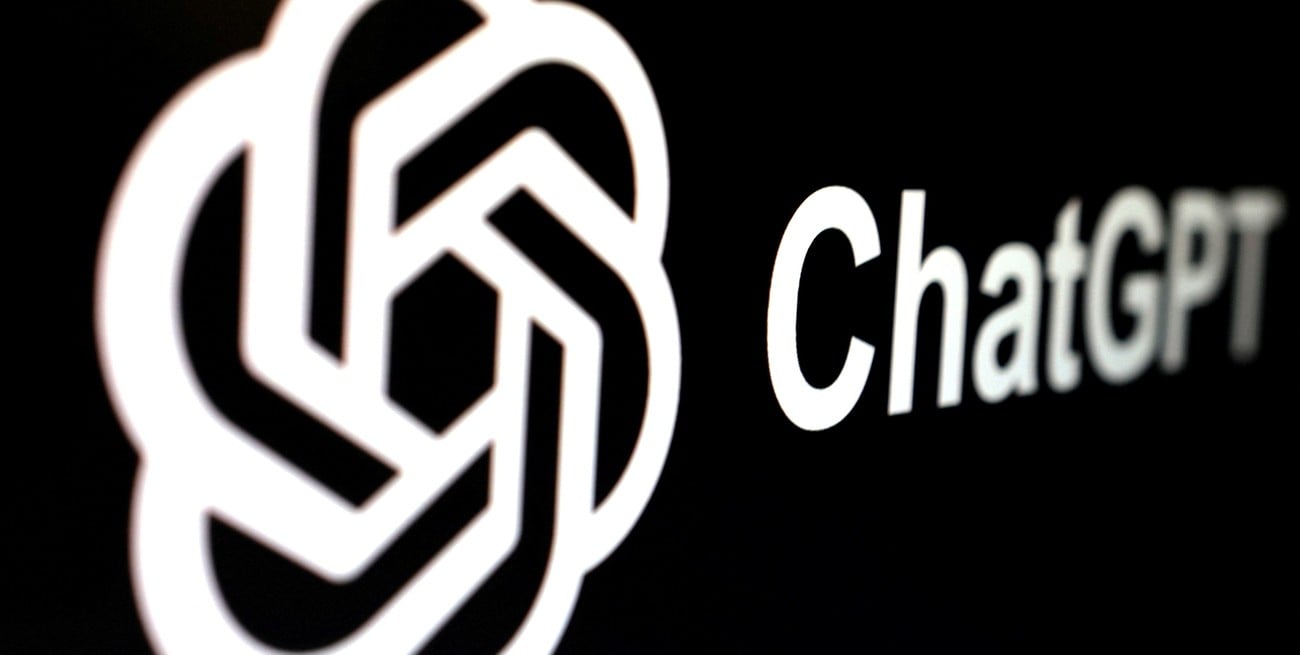 Miles de usuarios del mundo reportan fallas en ChatGPT
