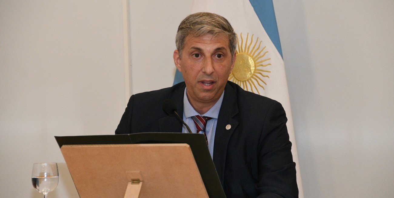 Constructivo intercambio con autoridades en la Bolsa de Comercio de Santa Fe