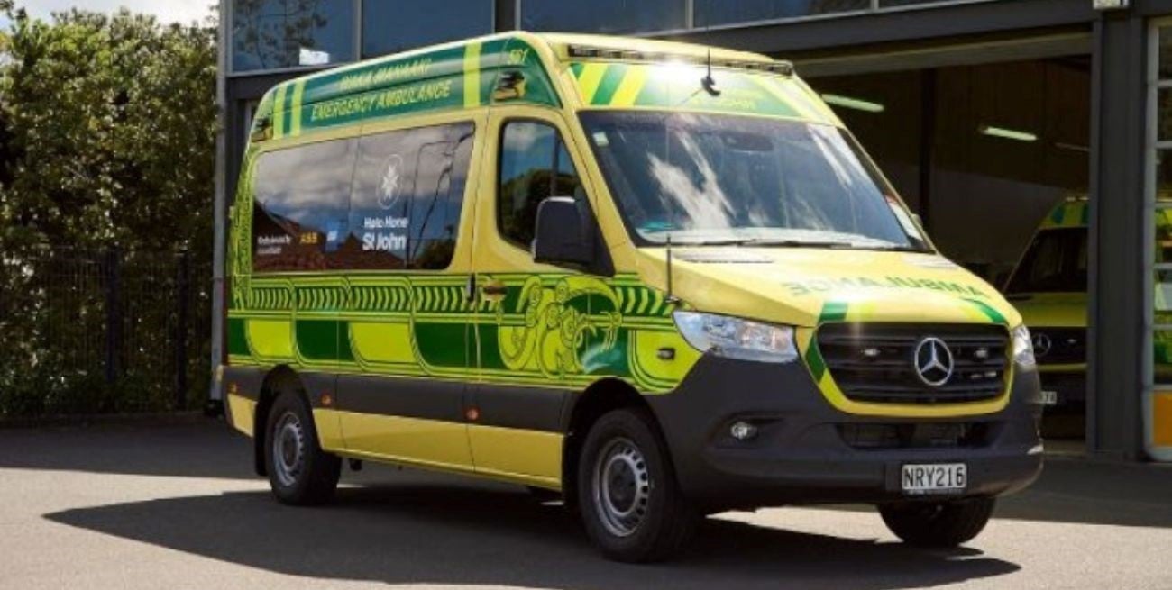 Robo de película en Nueva Zelanda: se tragó una joya de USD 20.000 y la Policía lo atrapó en el acto