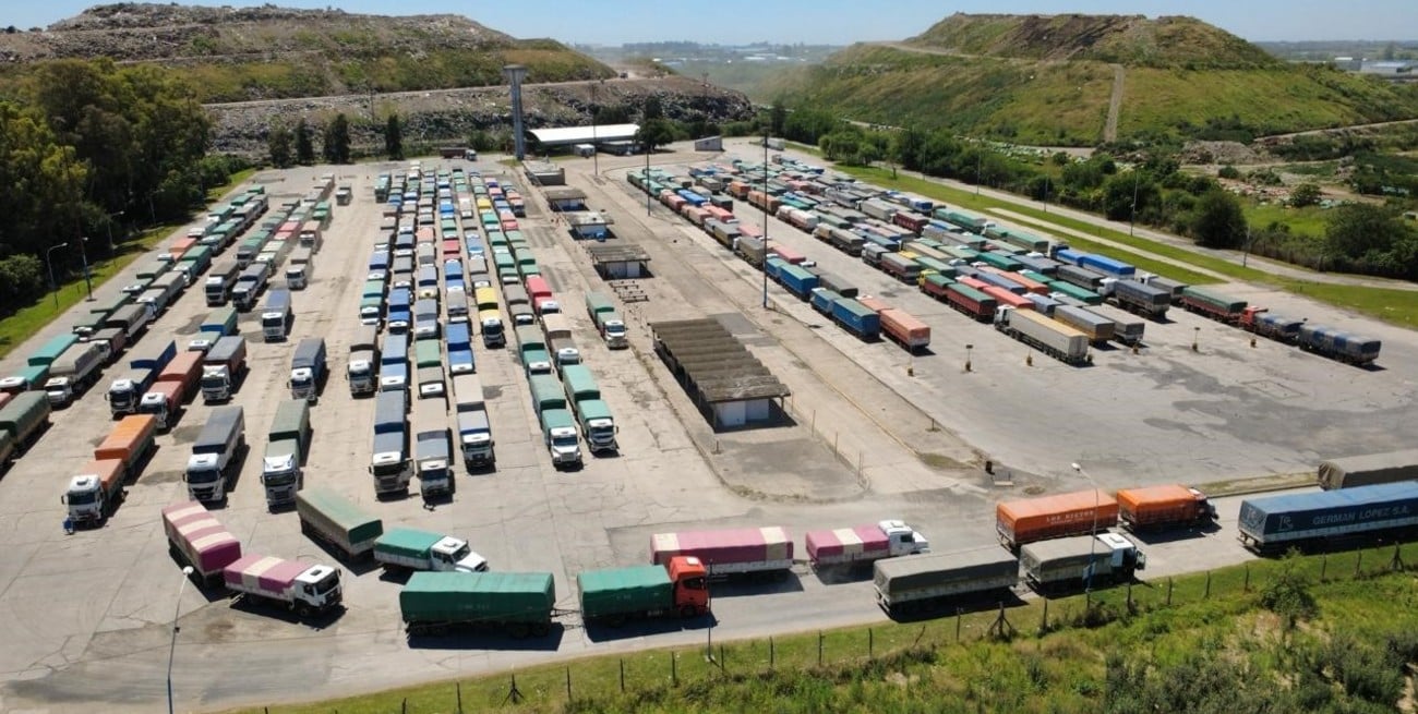 Ingresaron 4,9 Mt de granos a los puertos del Gran Rosario, el tercer volumen más alto en la historia