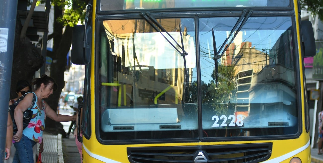 Colectivos: caída de viajes y menos acceso a las paradas para los sectores vulnerables