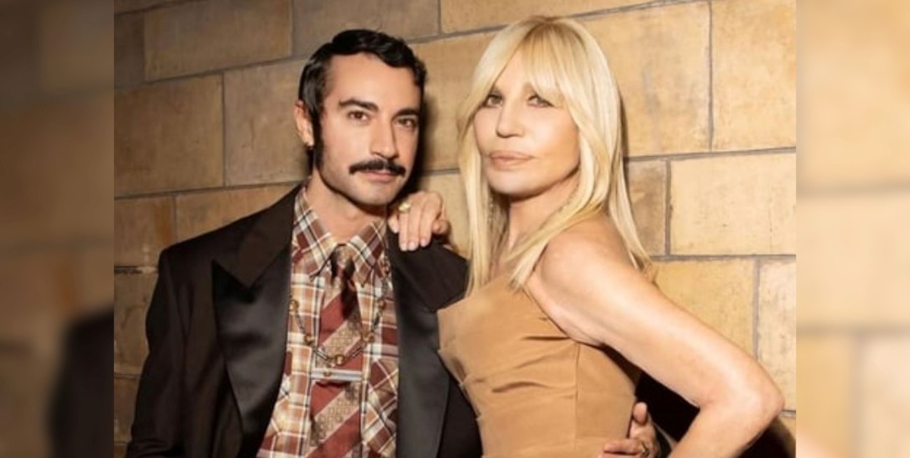 El sucesor de Donatella Versace dejó su cargo al frente de la marca
