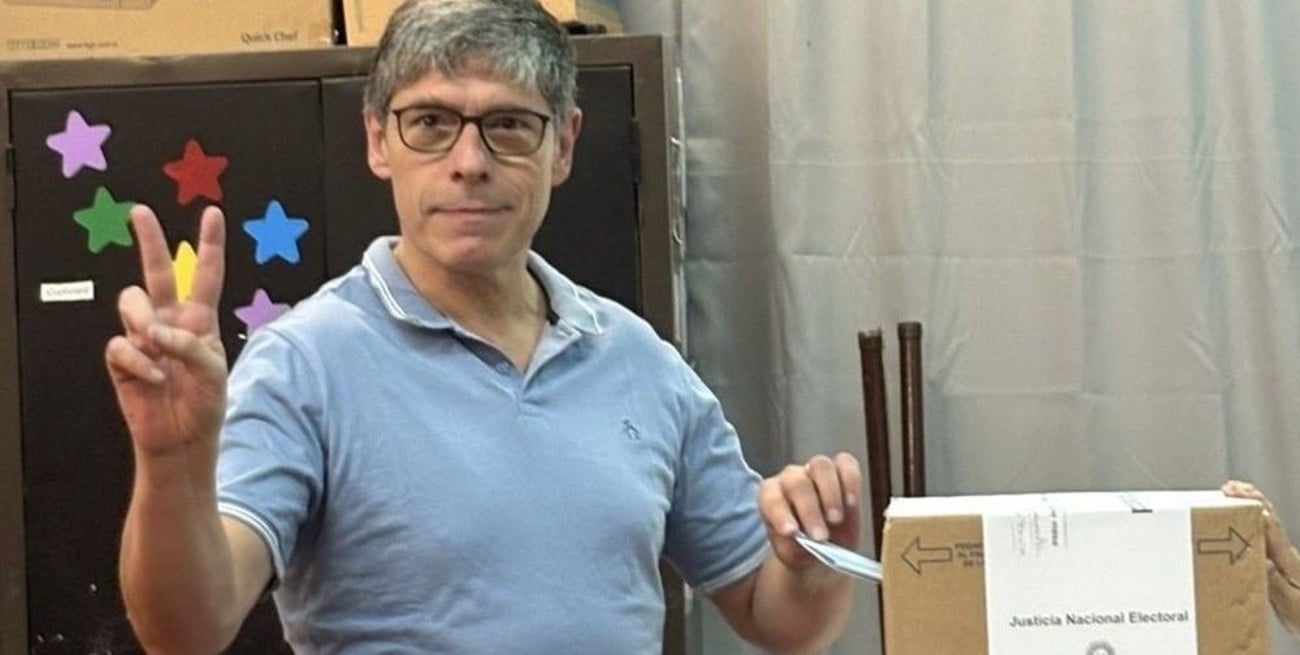 Polémica con Abal Medina que apareció con el torso desnudo en un Zoom por la causa Cuadernos